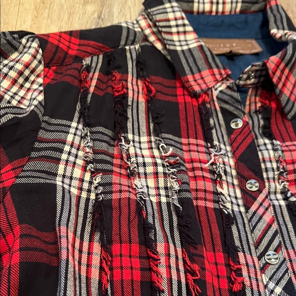 Women’s Double Ranch Large Red and Black Plaid Shirt Dry Clean - Picture 2 of 11
